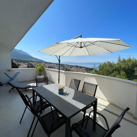 Apartman Mili Baška Voda Exteriör bild