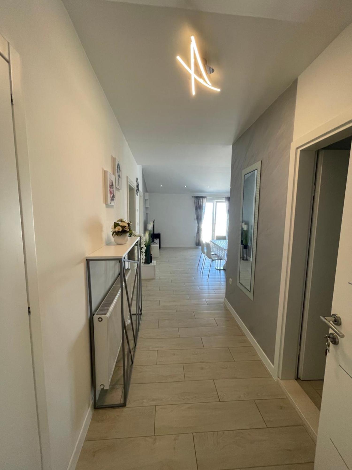 Apartman Mili Baška Voda Exteriör bild